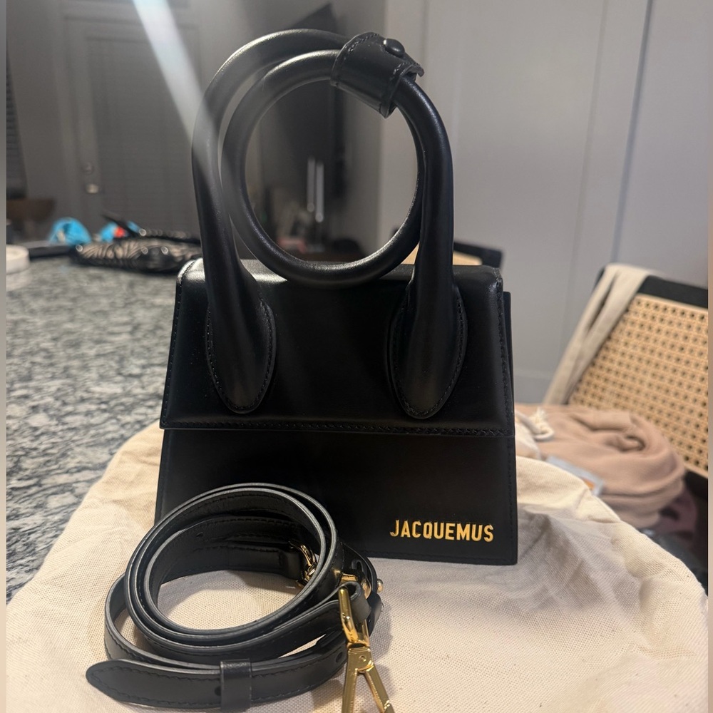 Jacquemus Le Chiquito Noeud Bag (Authentic!) - Picture 4 of 8